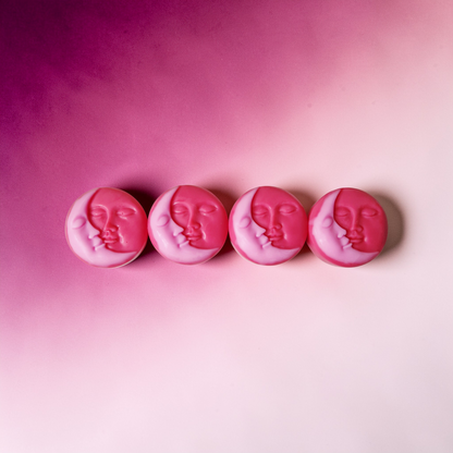 Velvet Rose And Oud Large Soy Wax Melts | 100% Vegan And Non-Toxic | 4 x 50g