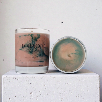 Tobacco Vanille Signature Marbled Soy Candle