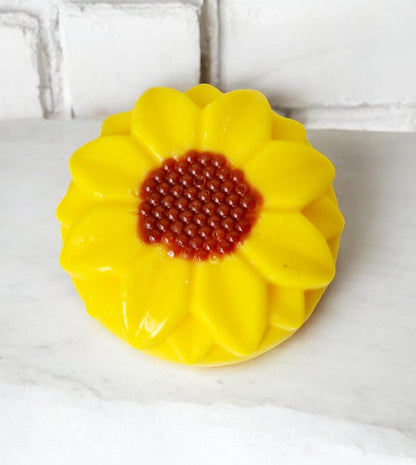 Botanical Wax Melt Sunshine Bursts Large Sunflower | 2 Pack: 7cm x 7cm Each